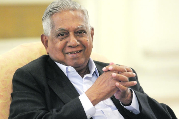 Indian-origin ex-Singapore President awarded with South Asian Diaspora award!